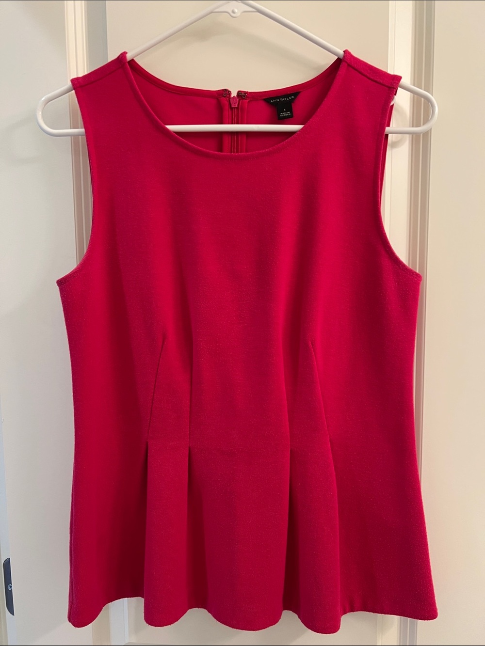 Ann Taylor Hot Pink Sleeveless Shell